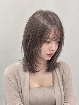 ミディアム 🐺ウルフ/レイヤー 似合わせ‎🤍沙羅のヘアスタイル
