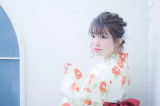 ミディアム 小林 永佳のヘアスタイル