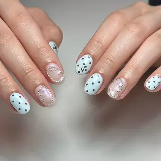 ネイル 彩 名のネイルデザイン