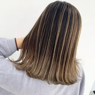 ミディアム 山田 絵里菜のヘアスタイル