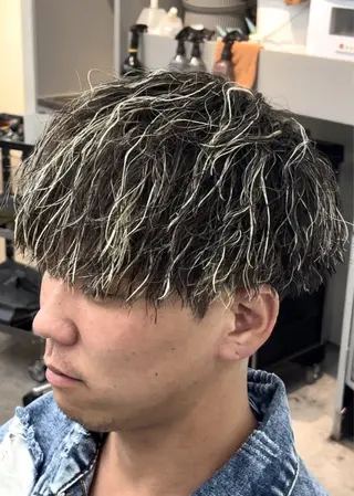 ショート 森口 竜匡のヘアスタイル