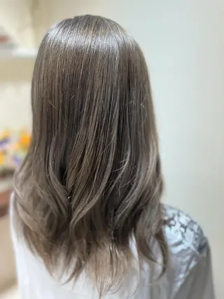 セミロング カラー 成田で1番お悩み解決 の髪へ導くみつきのヘアスタイル