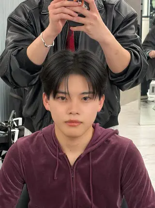 ショート フジイ カナウのヘアスタイル