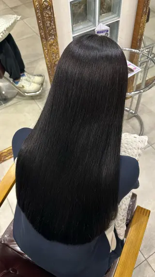 ロング カラー 遠藤 日和のヘアスタイル