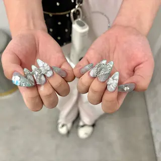 ネイル y'sbeauty 梅田店のネイルデザイン
