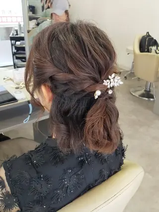 ミディアム ヘアアレンジ SiLO 🎀 𝕂𝕒𝕟𝕟𝕒のヘアスタイル