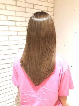 セミロング メンズ レイヤーカット 小山 悠のヘアスタイル