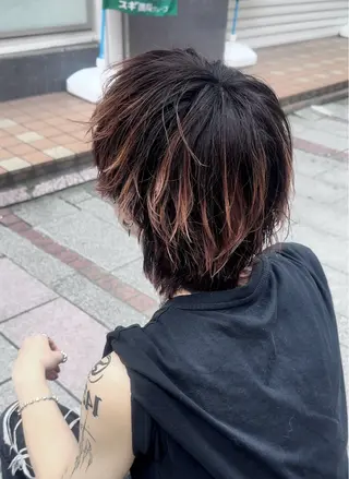 メンズ ニュアンス/フェザー /ウルフ/伶馬のヘアスタイル