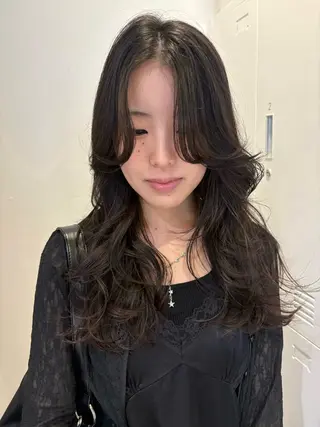 ロング カラー レイヤーカット🍏 顔周りカット/ののかのヘアスタイル