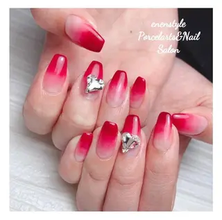 ミディアム ネイル 🐾enen style 🐾のネイルデザイン