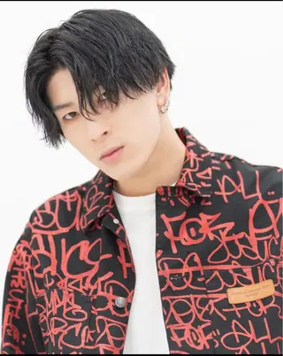 ショート カラー メンズ 大住 京平のヘアスタイル