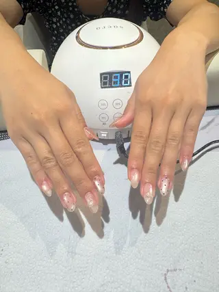 ネイル ナナ1級ネイリスト✨ PEEKABOOのネイルデザイン