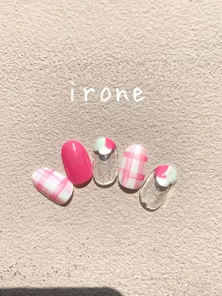 ネイル 小さなサロン ironeのネイルデザイン