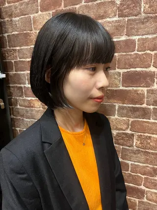 ミディアム カラー 久木原 ゆりのヘアスタイル