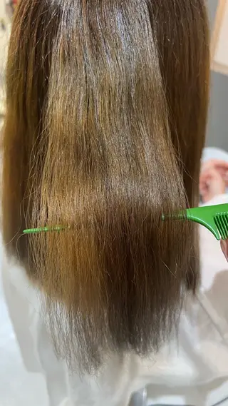 セミロング 近藤 羽南のヘアスタイル