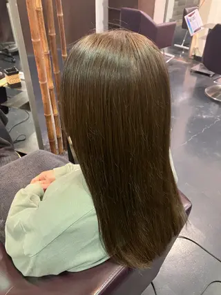 カラー CUT純 キリナのヘアスタイル