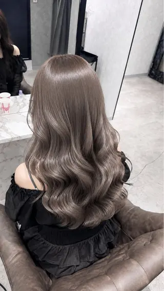 ロング カラー 🦋透明感カラー✖️ 髪質改善🦋光希のヘアスタイル