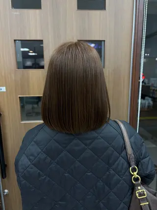 カラー ハタエ/辻堂/ ワンカラー/ボブ✂︎のヘアスタイル