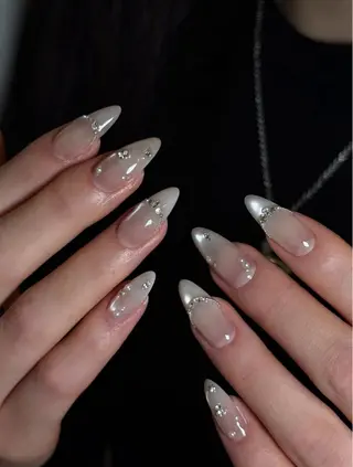 ネイル Rina Mika Nailsのネイルデザイン