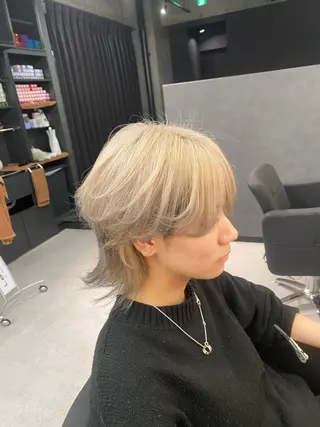 カラー Noah🌙/ ciera.南堀江のヘアスタイル