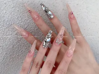 ネイル ヌドネイルスタジオ ミッキのネイルデザイン