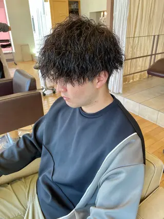 パーマ メンズ 村松 寛太のヘアスタイル