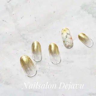 ネイル Nail salon Dejavu 🌿のネイルデザイン