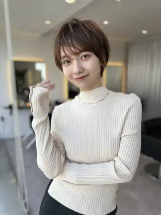 ショート 髪悩み解決ショート ✄山嵜菜織のヘアスタイル