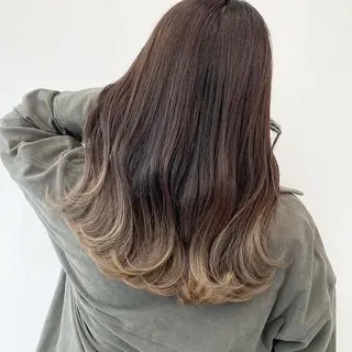 ロング カラー 宮嶋 蓮のヘアスタイル