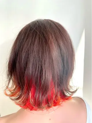 ショート カラー 《インナーカラー》 YAMADAのヘアスタイル