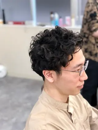 パーマ メンズ H by Real meのヘアスタイル