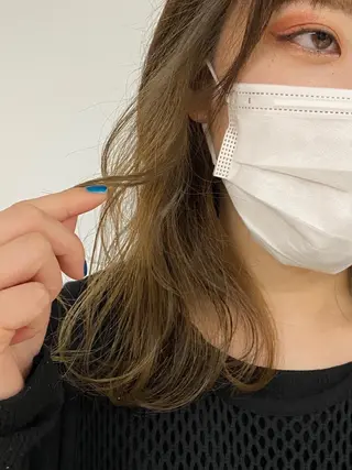 セミロング カラー KOOKI スティードトーキョーのヘアスタイル