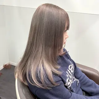 セミロング 💫艶ハイトーン×髪 質改善💫リュウトのヘアスタイル