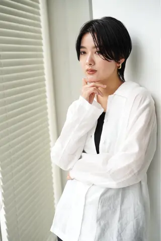 ショート カラー 八幡 空乃のヘアスタイル