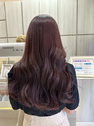 ロング カラー 野々村 麻由のヘアスタイル