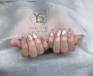 ネイル YURI Nail NARITAのネイルデザイン