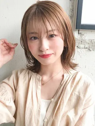 ミディアム カラー ショート特化美容師 emiwoのヘアスタイル