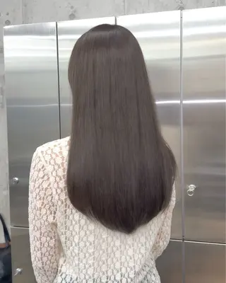 ロング カラー 高橋大樹/グレー ジュ/ブリーチなしのヘアスタイル