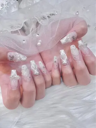ネイル KIREIE NAILSのネイルデザイン