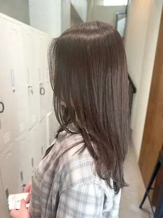 セミロング カラー ウチダ ユウヤのヘアスタイル