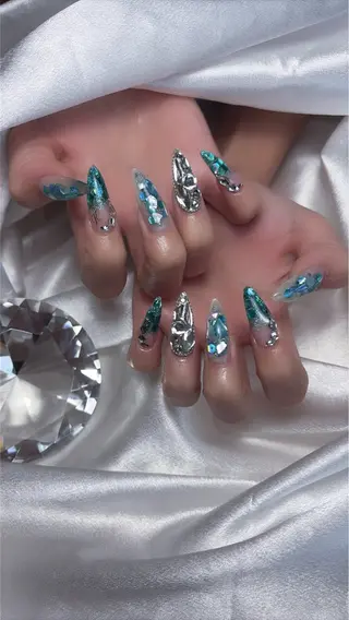 ネイル Kayo 💅のネイルデザイン