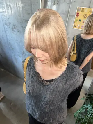 ミディアム カラー 村田 流彩のヘアスタイル