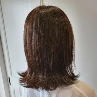 ミディアム カラー 亀田 幸美のヘアスタイル