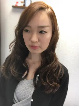ロング カラー パーマ 髪質改善ハッシュフェ イスレイヤーYASUのヘアスタイル