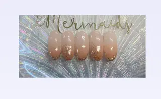 ネイル I-nailロング /ワンホン/キラキラのネイルデザイン