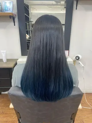 ロング 青木 優歩のヘアスタイル
