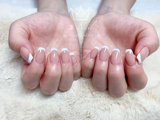 ショート カラー ネイル Le’a NailSalonのネイルデザイン