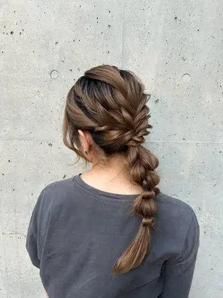 ヘアアレンジ 🐈‍⬛ SUMIのヘアスタイル