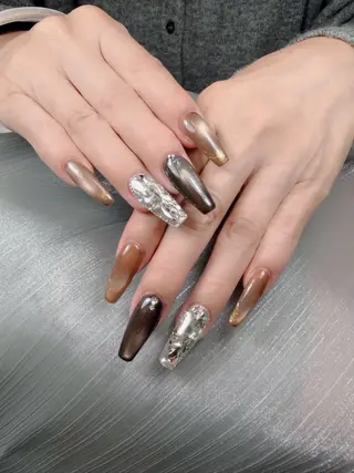 ネイル HIKARIHANA NAILのネイルデザイン