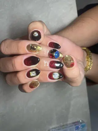 ネイル LAVISH 大和店 🤱子連れ大歓迎のネイルデザイン